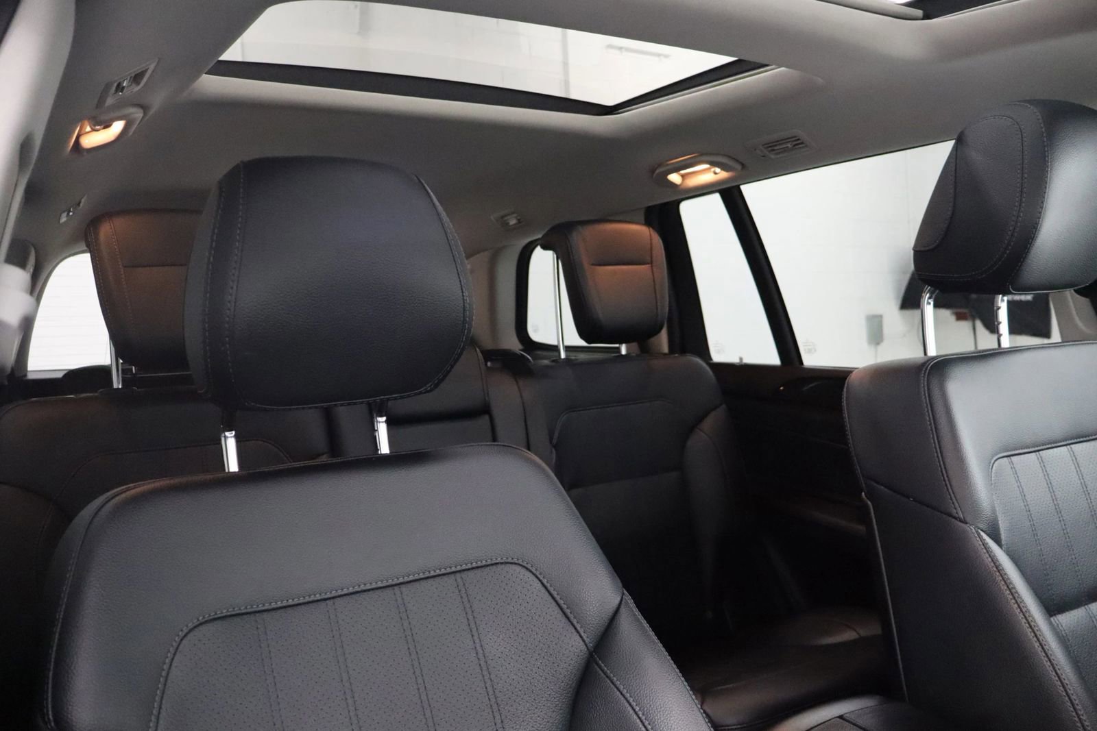 Used 2019 Mercedes-Benz GLS 450 4MATIC w/ Premium 1 Package image 20