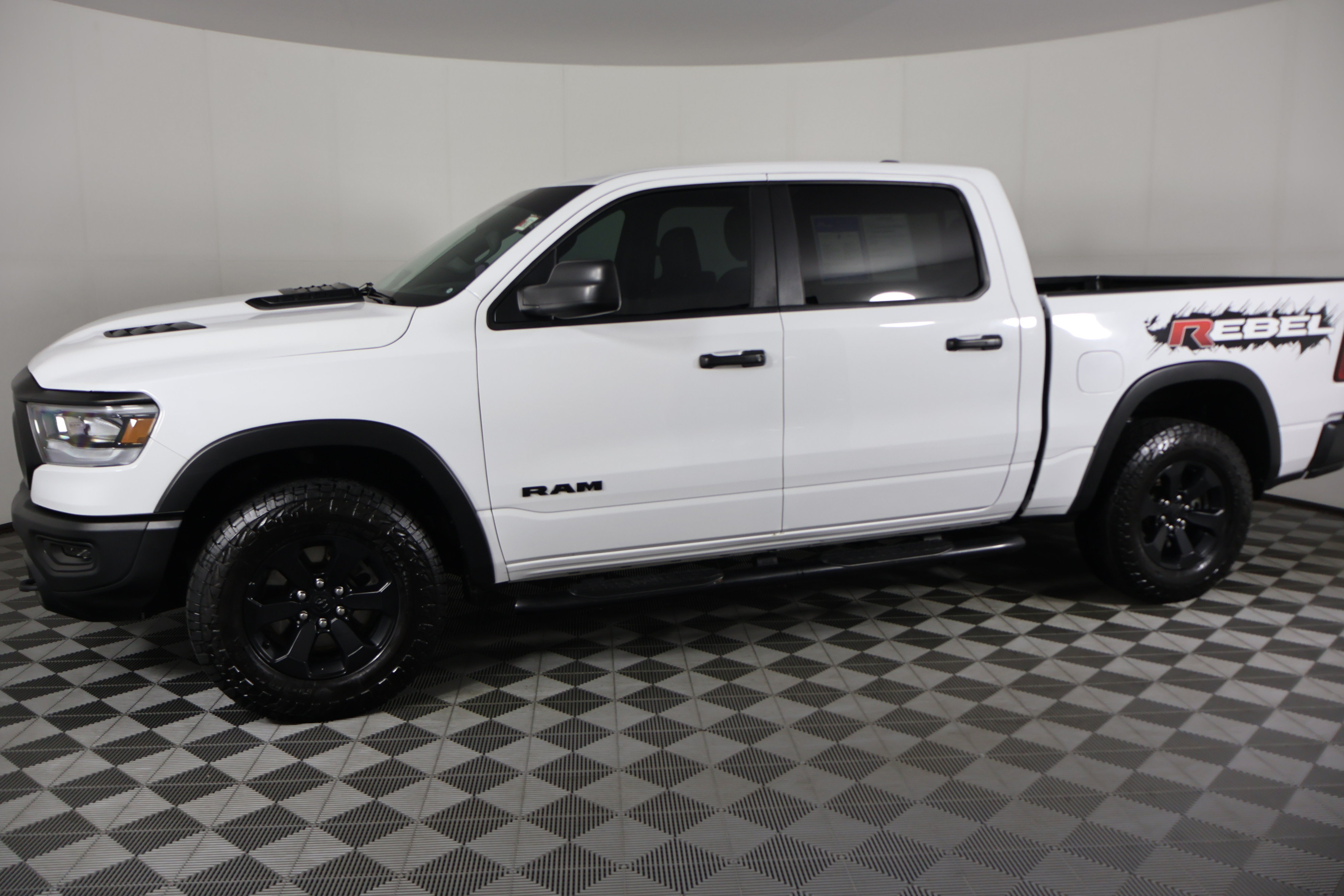 Used 2021 RAM 1500 Rebel w/ Night Edition AWD/4WD image 9