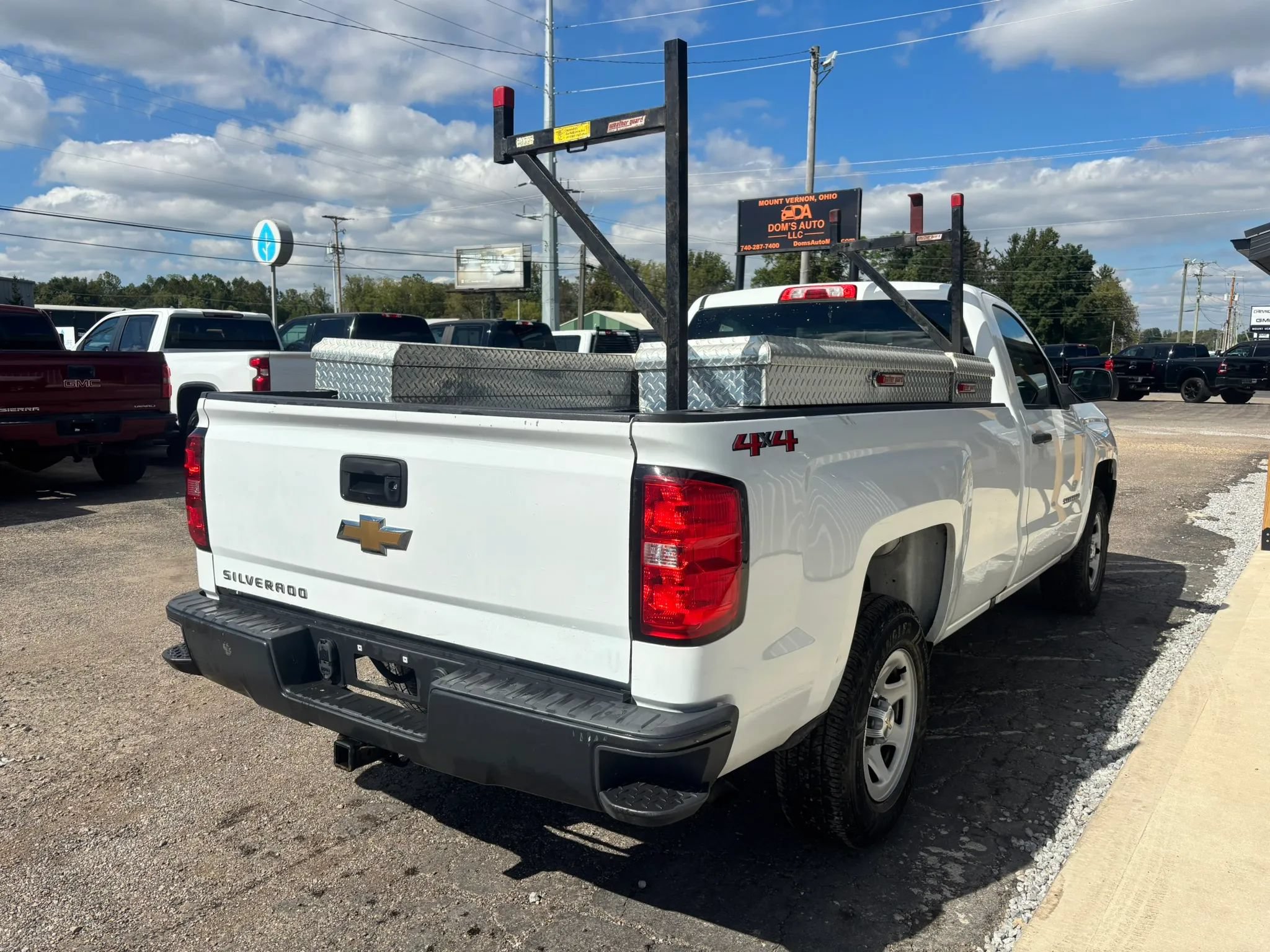 Used 2018 Chevrolet Silverado 1500 W/T w/ WT Convenience Package AWD/4WD image 7