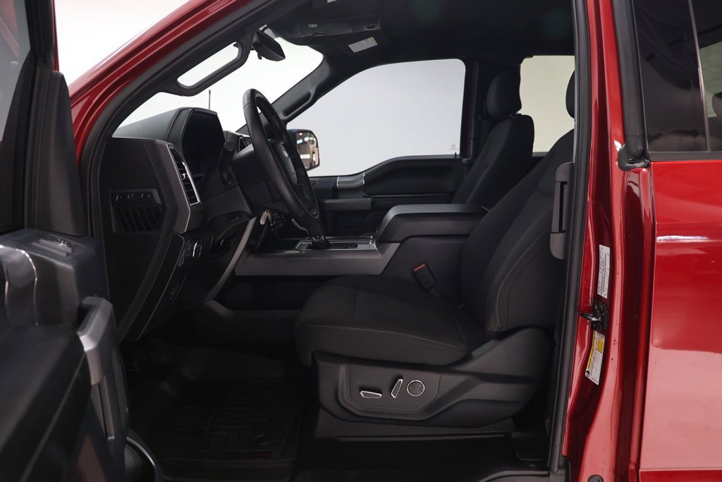 Used 2015 Ford F150 XLT w/ Equipment Group 302A Luxury AWD/4WD image 17