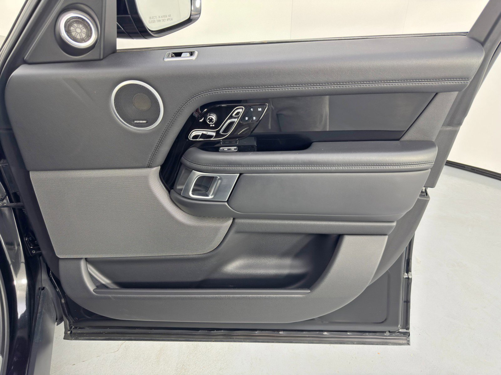 Used 2021 Land Rover Range Rover P525 Westminster Edition image 49