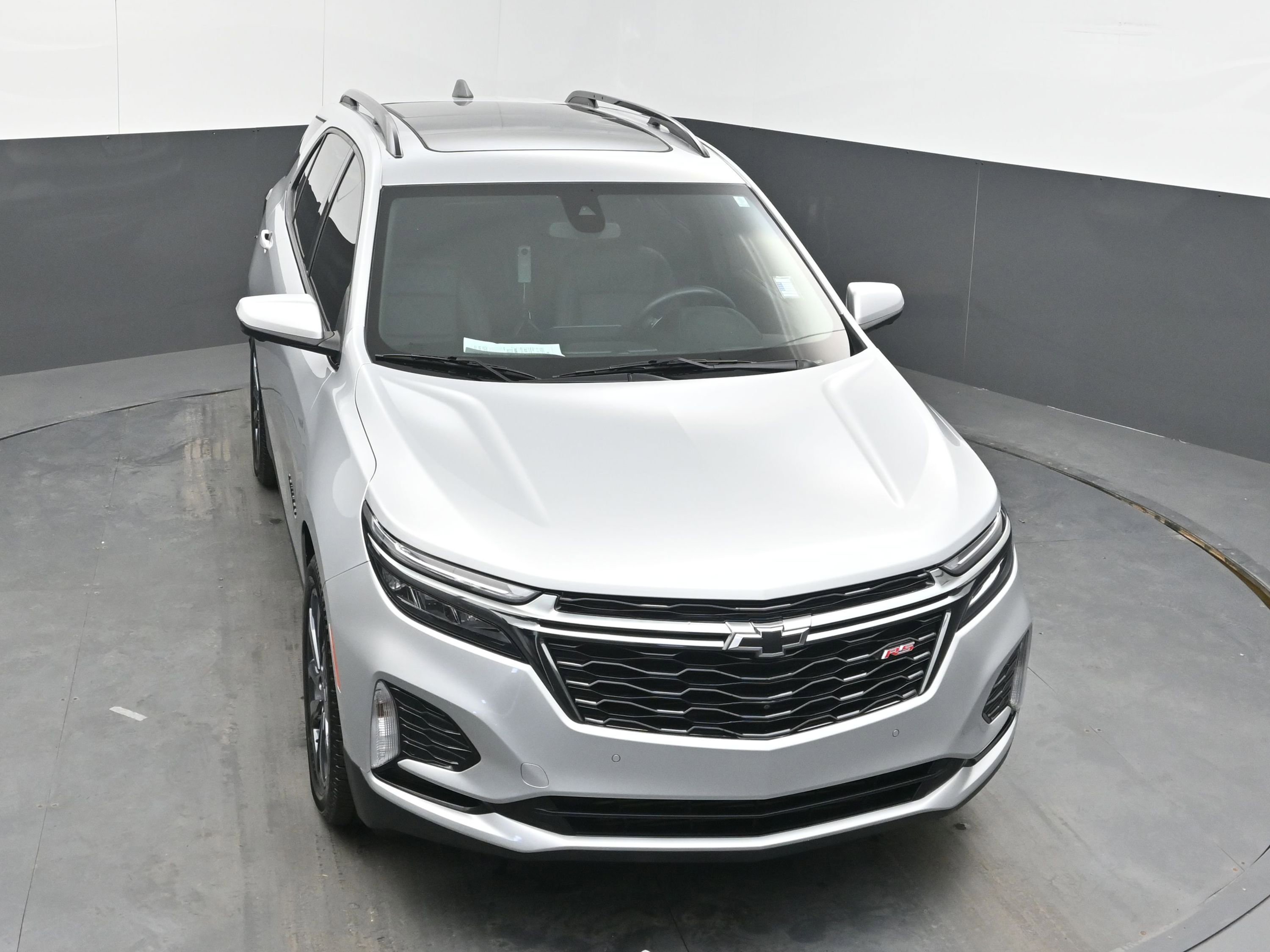 Used 2022 Chevrolet Equinox RS w/ RS Leather Package image 32