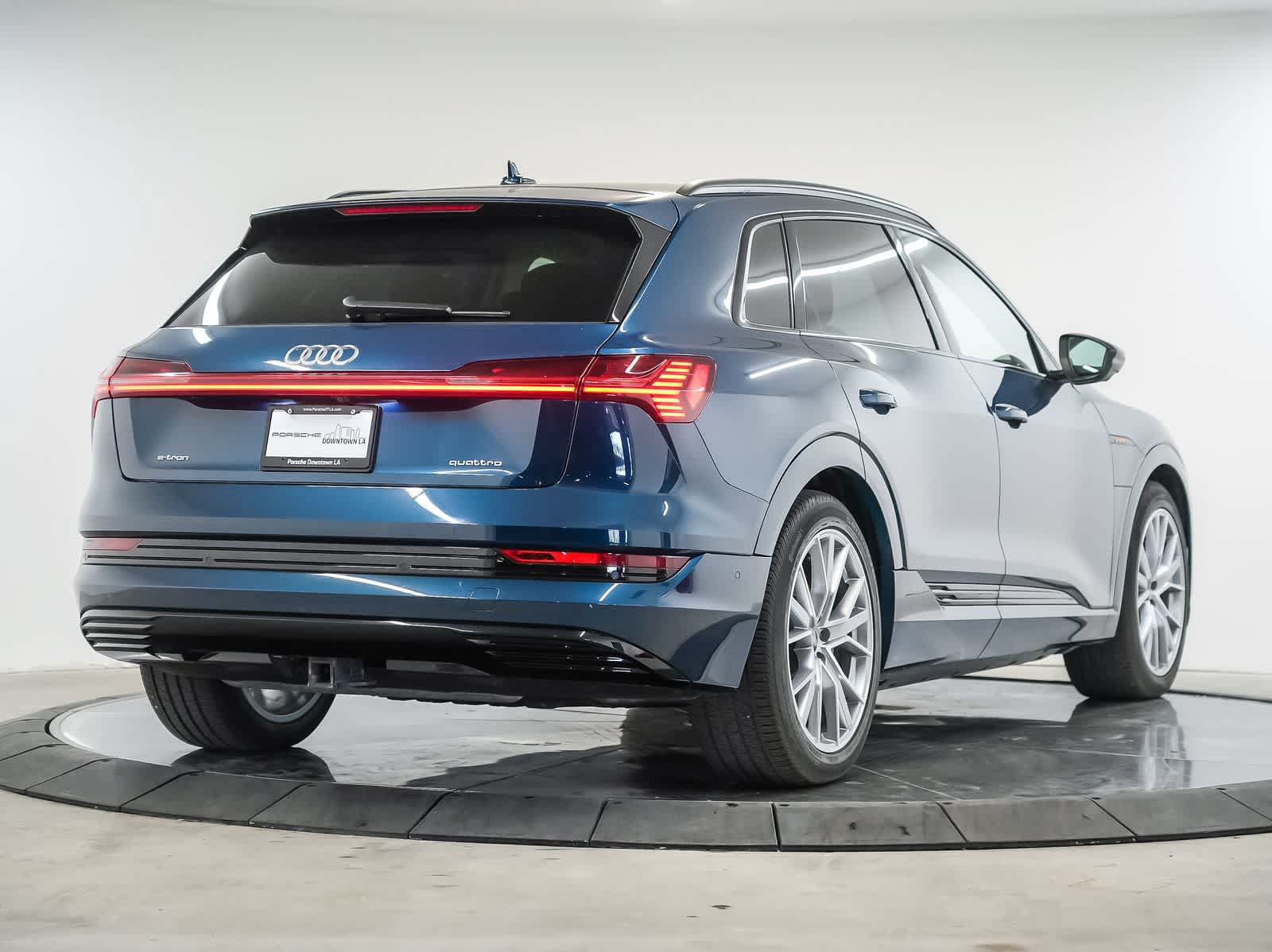 Used 2021 Audi e-tron Prestige w/ Prestige Package AWD/4WD image 9