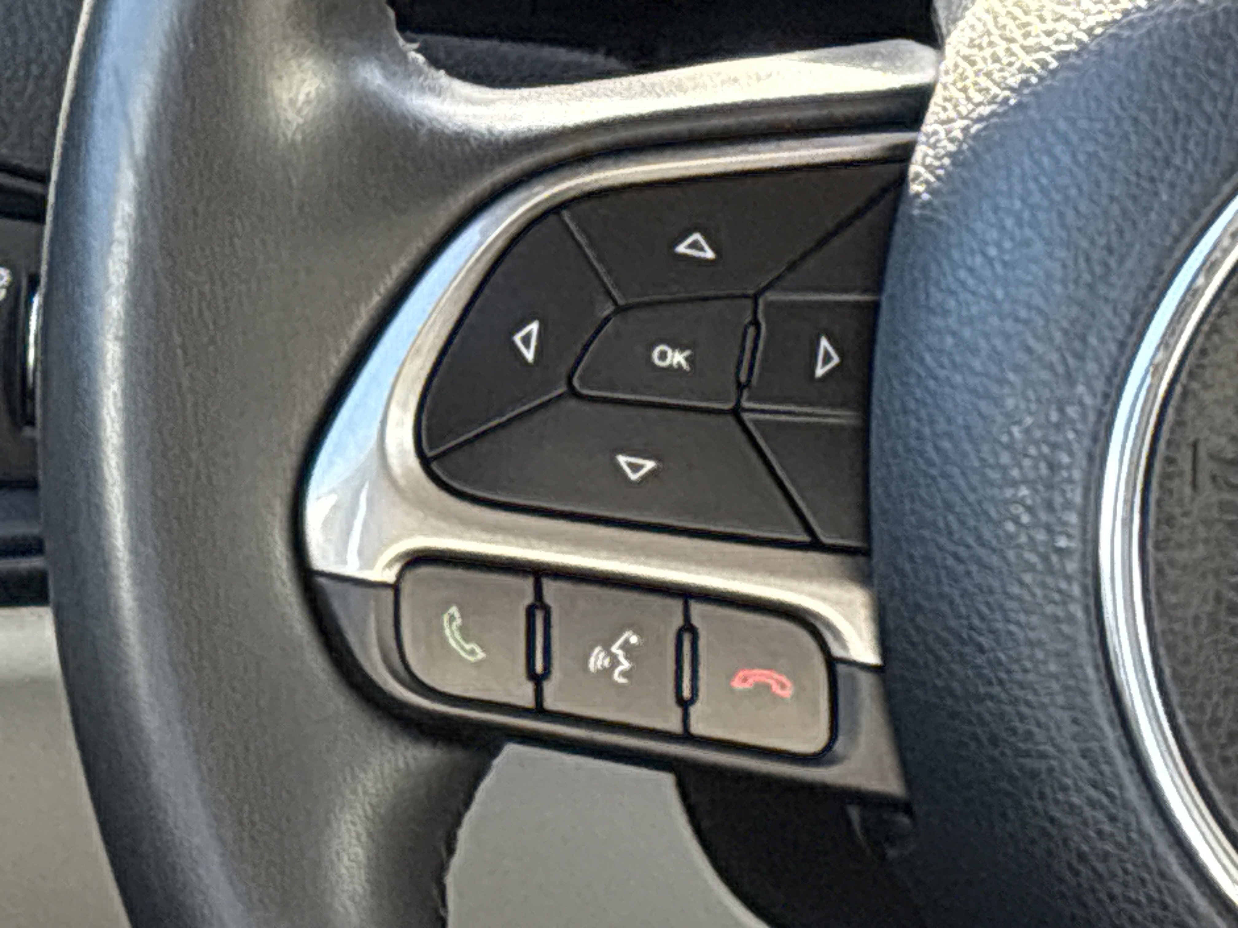 Used 2022 Jeep Renegade Latitude image 21