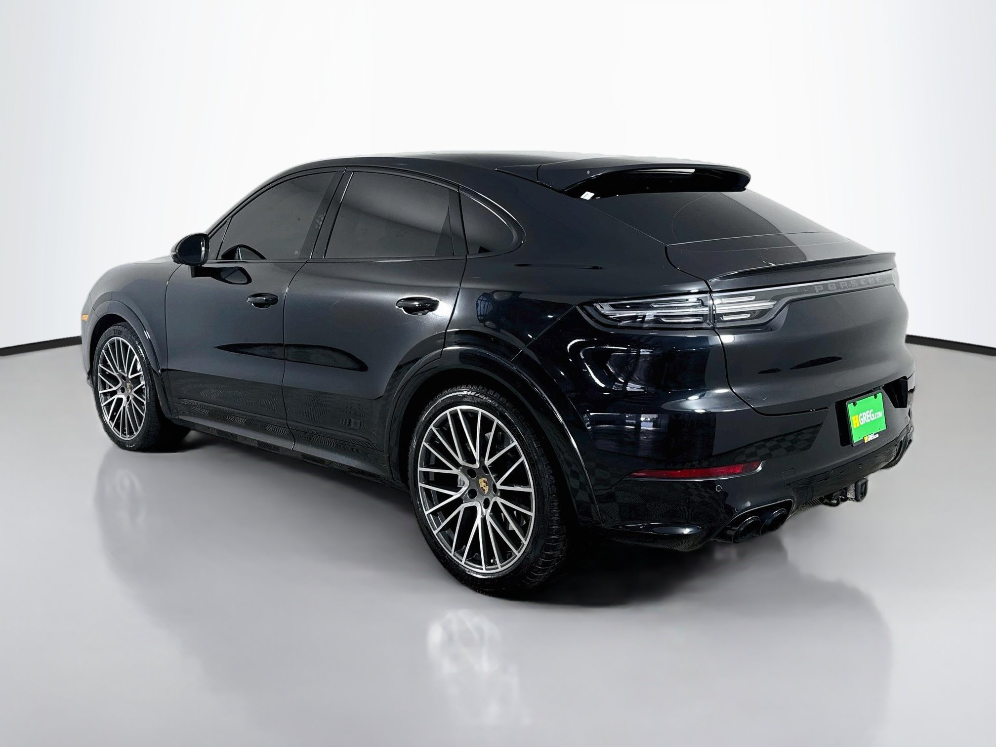 Used 2023 Porsche Cayenne Turbo AWD/4WD image 7