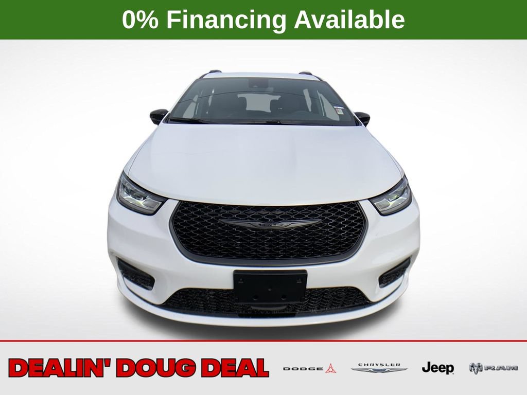 New 2026 Chrysler Pacifica Select w/ S Appearance Package AWD/4WD image 8