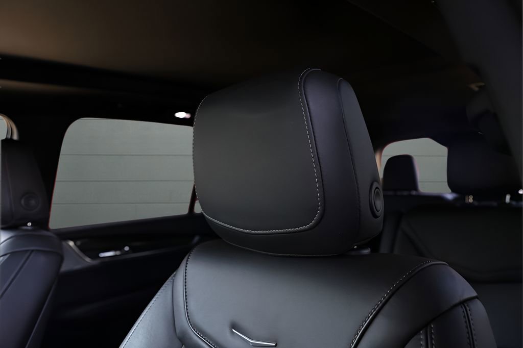 Used 2022 Cadillac XT6 Sport image 45