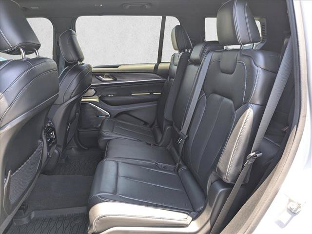 Used 2021 Jeep Grand Cherokee L Overland w/ Quick Order Package 25N AWD/4WD image 21