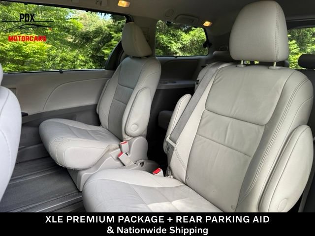 Used 2017 Toyota Sienna XLE Premium FWD image 27