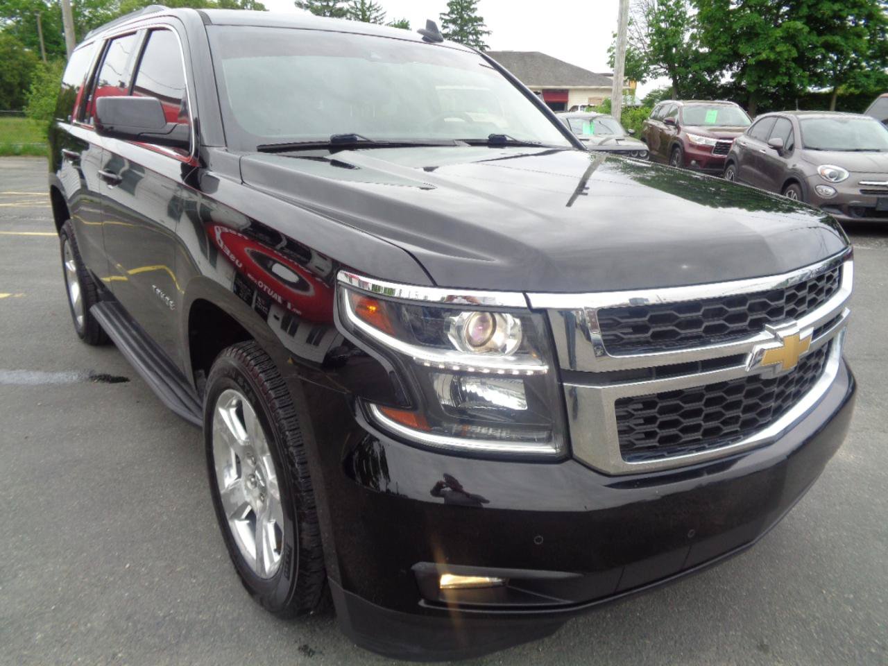 Used 2016 Chevrolet Tahoe LT w/ Luxury Package RWD image 17