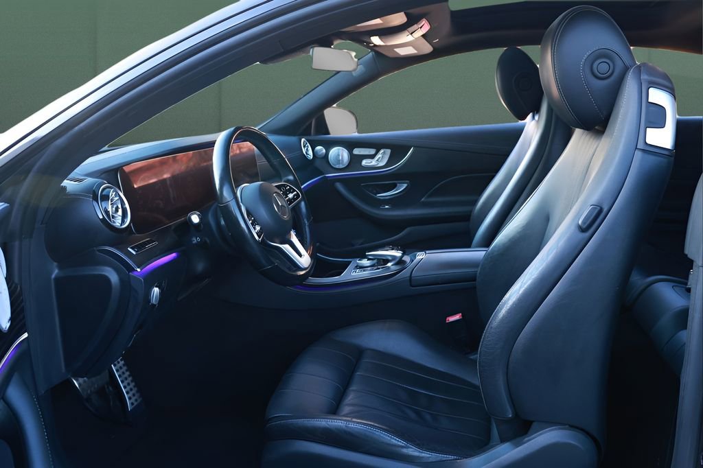 Used 2020 Mercedes-Benz E 450 Coupe w/ AMG Line image 11
