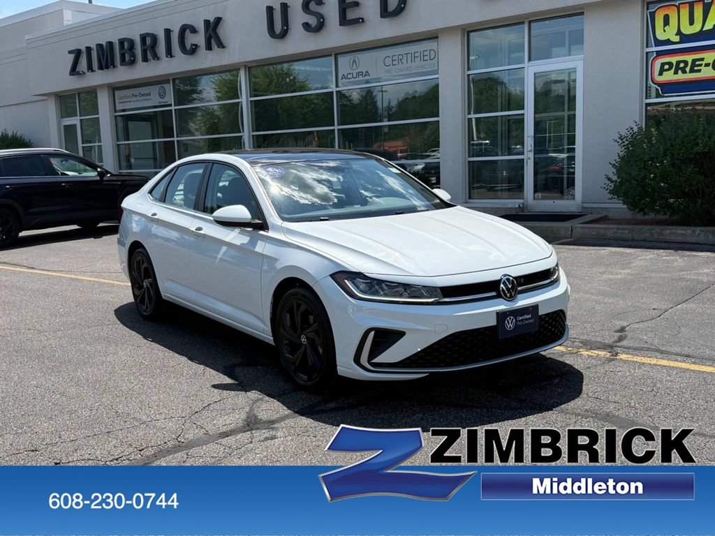 Used 2025 Volkswagen Jetta SE FWD image 1