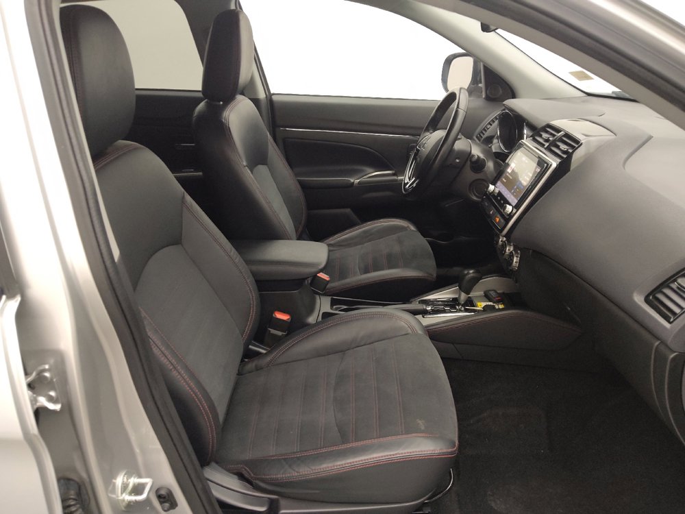 Used 2022 Mitsubishi Outlander Sport SE image 21