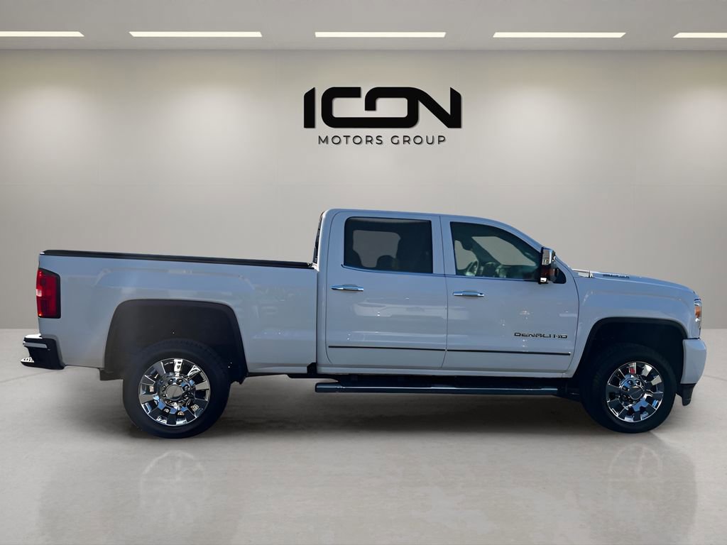 Used 2019 GMC Sierra 2500 Denali w/ Duramax Plus Package image 8