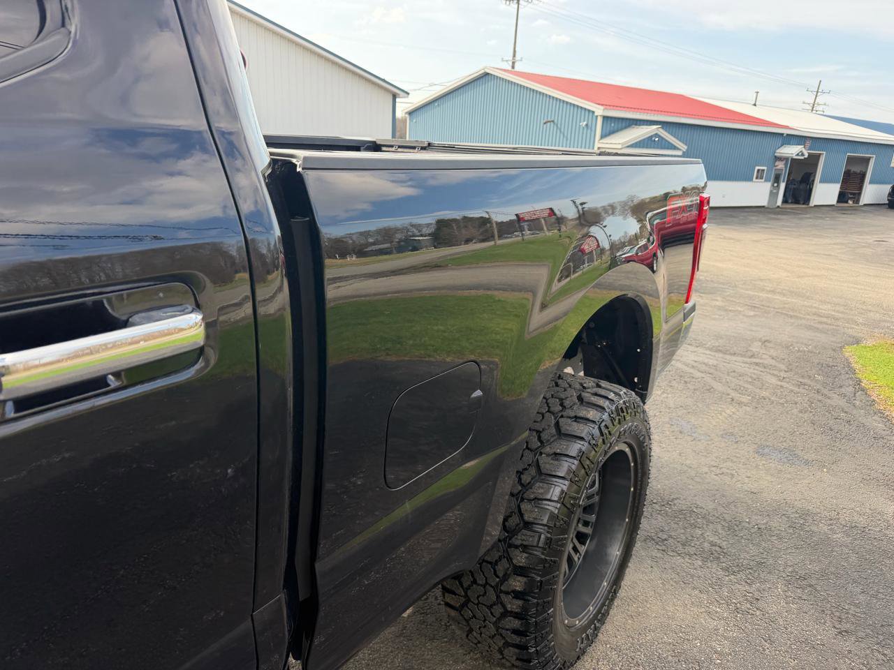 Used 2021 Ford F250 XLT w/ XLT Premium Package AWD/4WD image 14