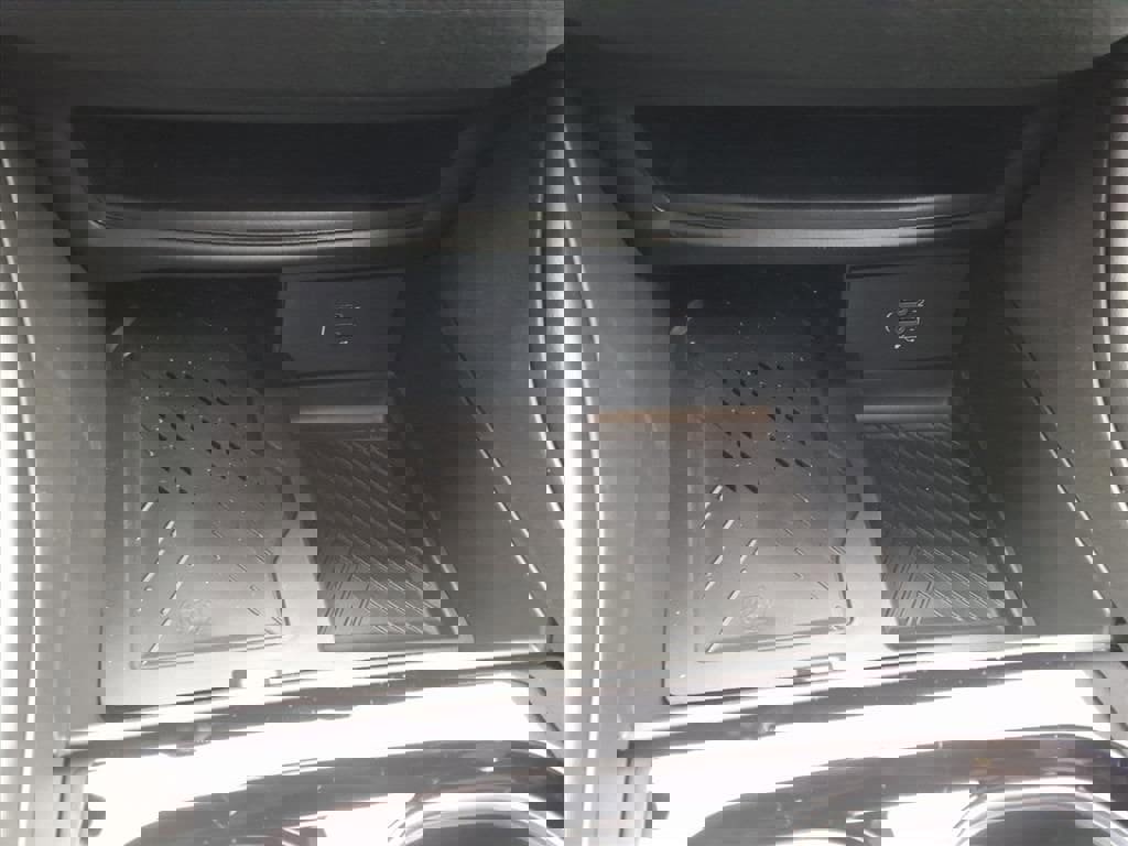 New 2026 Chrysler Pacifica Limited w/ S Appearance Package image 12