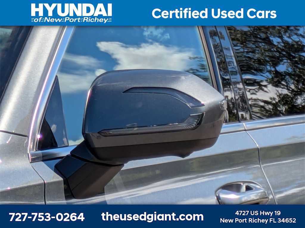 Used 2024 Hyundai Palisade Limited image 11