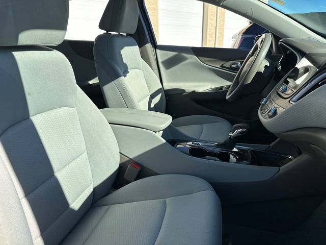 Used 2023 Chevrolet Malibu LT image 17