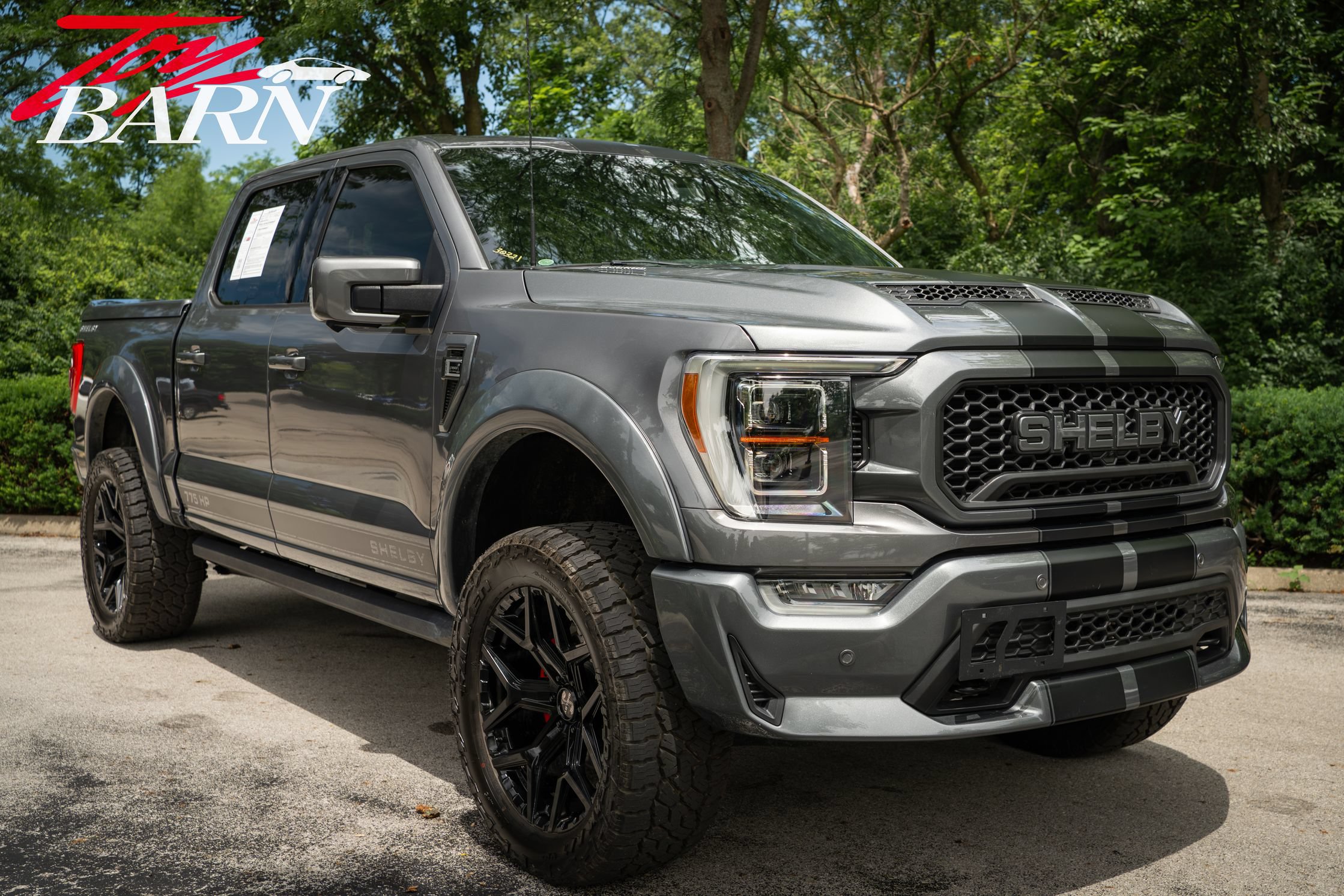 Used 2022 Ford F150 Lariat w/ Equipment Group 502A High AWD/4WD image 4