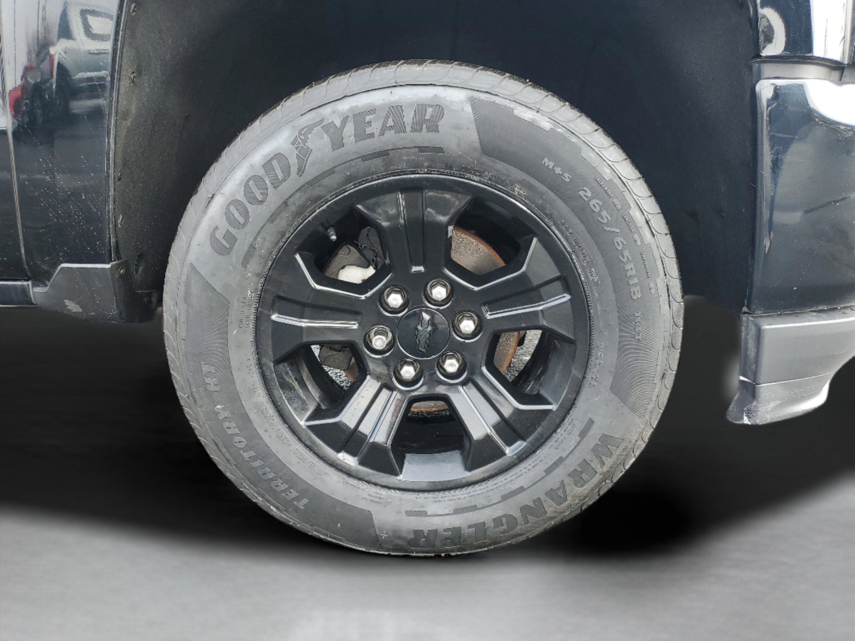 Used 2018 Chevrolet Silverado 1500 LTZ Z71 w/ LTZ Plus Package image 5