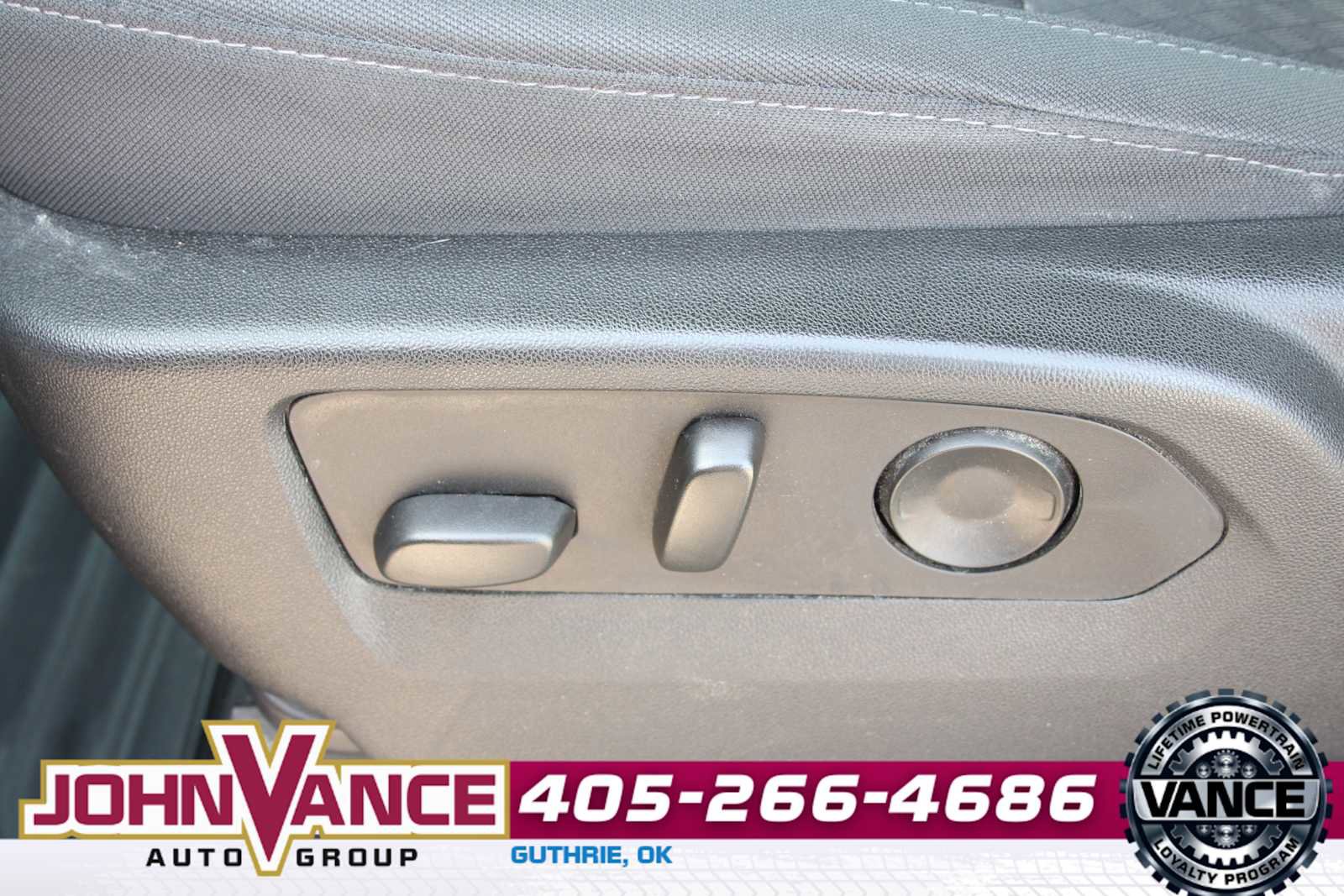 Used 2022 Chevrolet Silverado 1500 Custom image 23