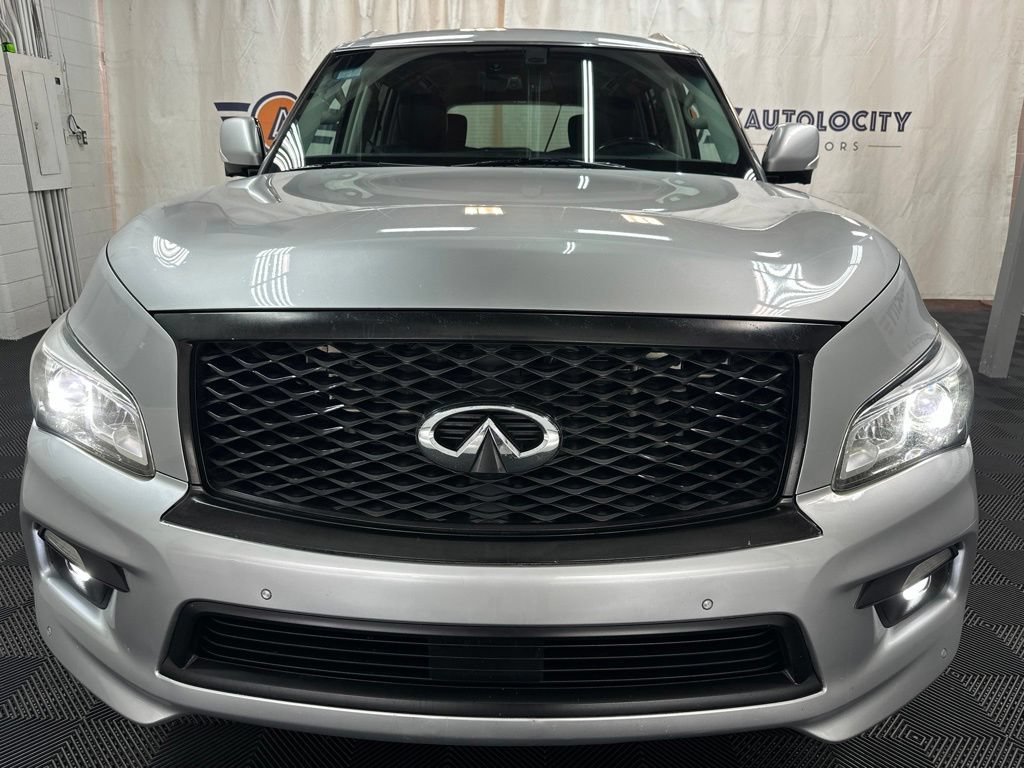 Used 2017 INFINITI QX80 4WD image 3