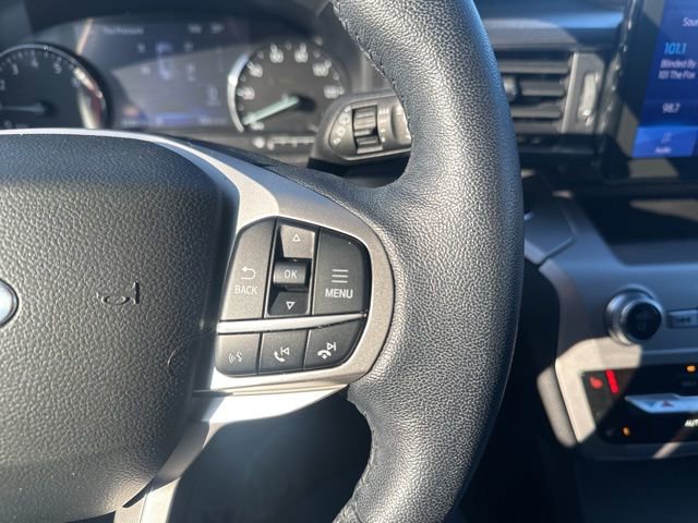 Used 2022 Ford Explorer XLT w/ Equipment Group 202A image 23
