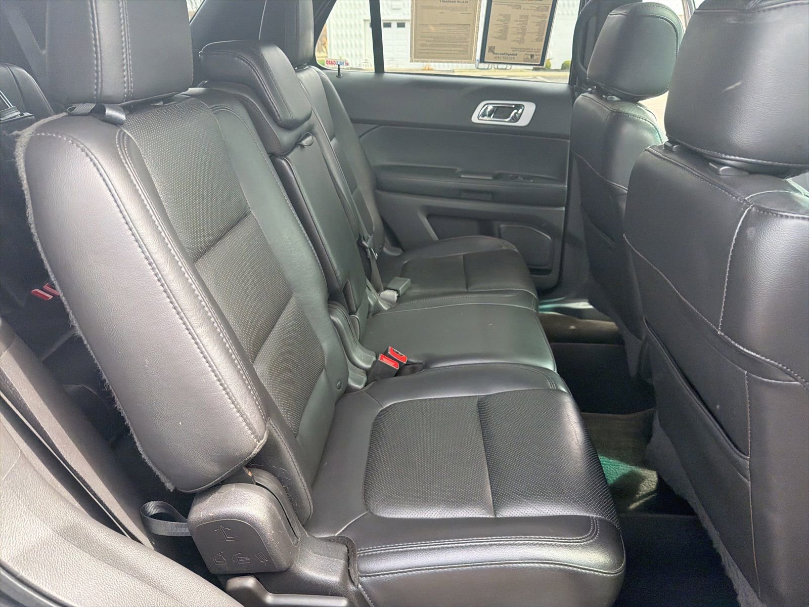 Used 2015 Ford Explorer Limited w/ Equipment Group 301A image 29