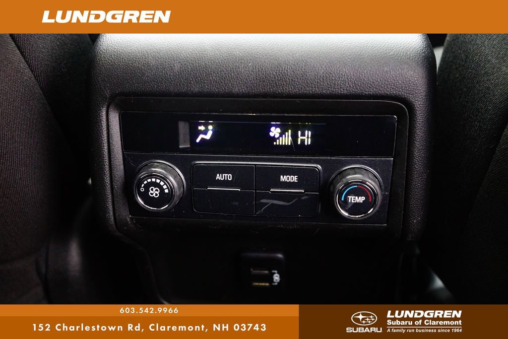 Used 2017 GMC Acadia SLE w/ Driver Alert Package I image 30