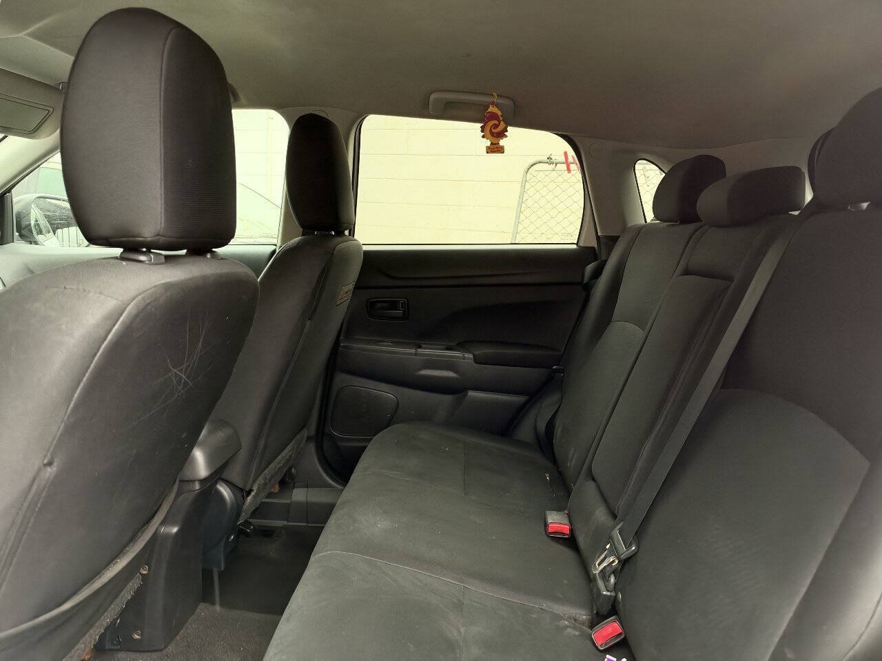 Used 2015 Mitsubishi Outlander Sport ES AWD/4WD image 8