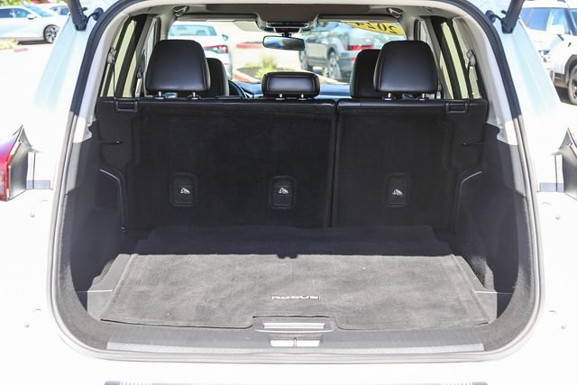 Used 2024 Nissan Rogue SV w/ SV Premium Package FWD image 30
