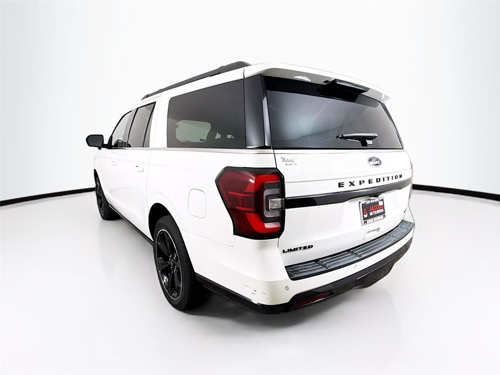 Used 2022 Ford Expedition Max Limited AWD/4WD image 24