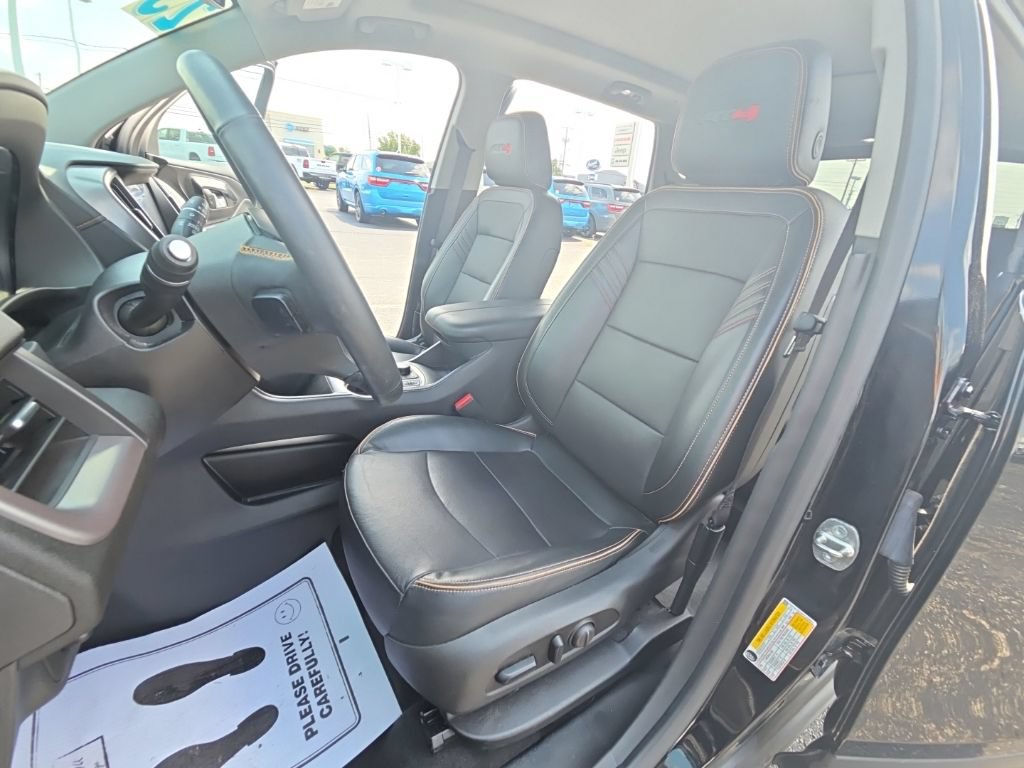 Used 2023 GMC Terrain AT4 w/ Tech Package AWD/4WD image 32