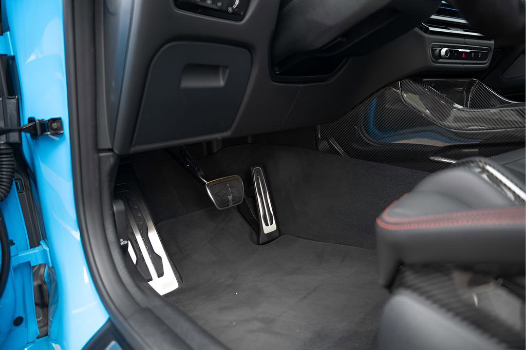 Used 2025 BMW M4 CS image 32