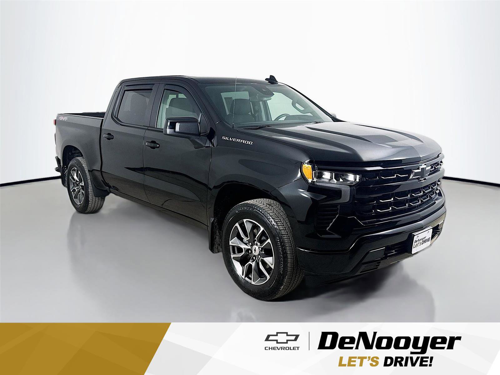 Used 2025 Chevrolet Silverado 1500 RST w/ Convenience Package II image 1