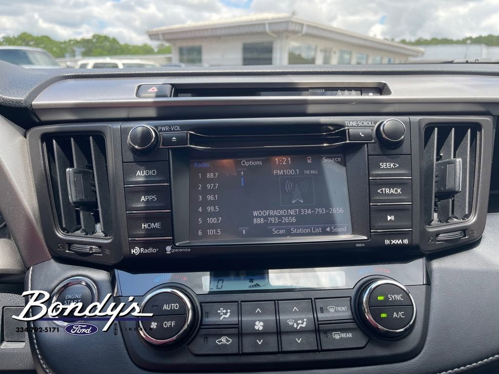 Used 2018 Toyota RAV4 XLE FWD image 5