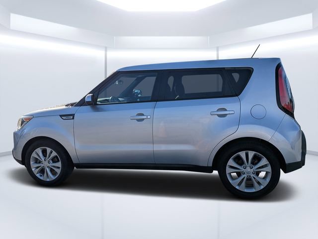 Used 2015 Kia Soul + image 6