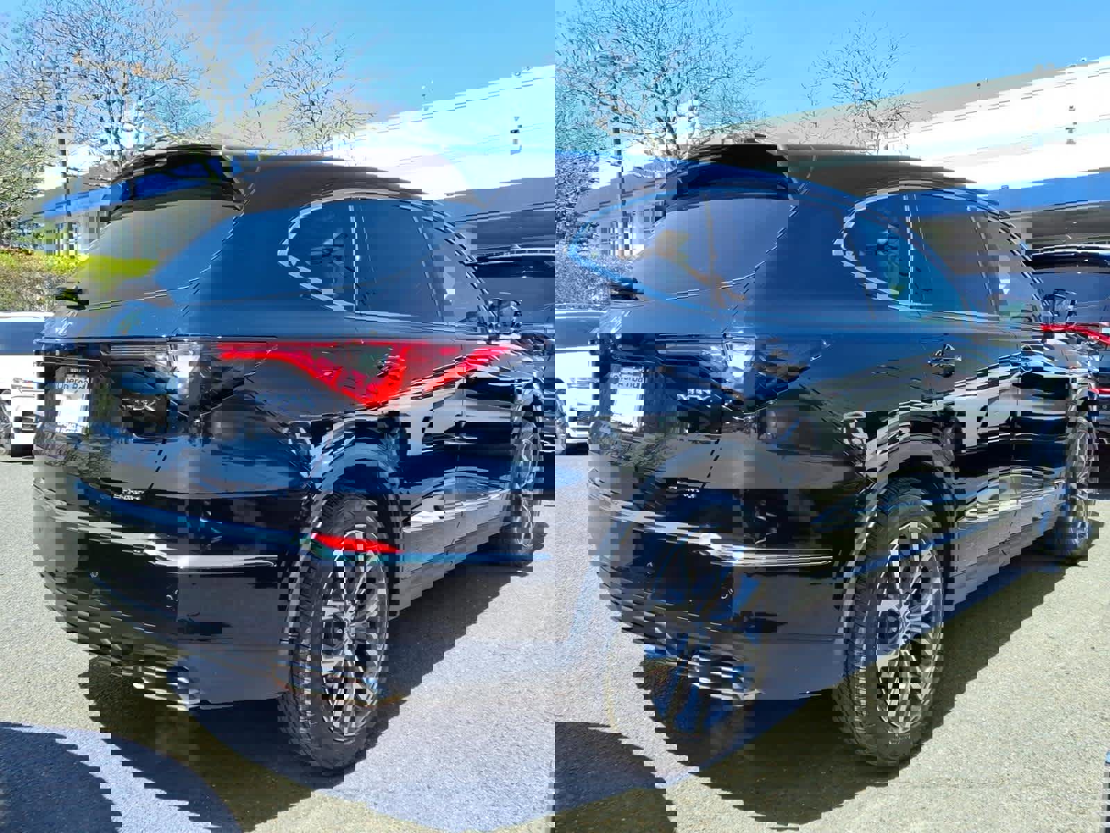 Certified 2023 Acura MDX SH-AWD w/ Technology Package image 8