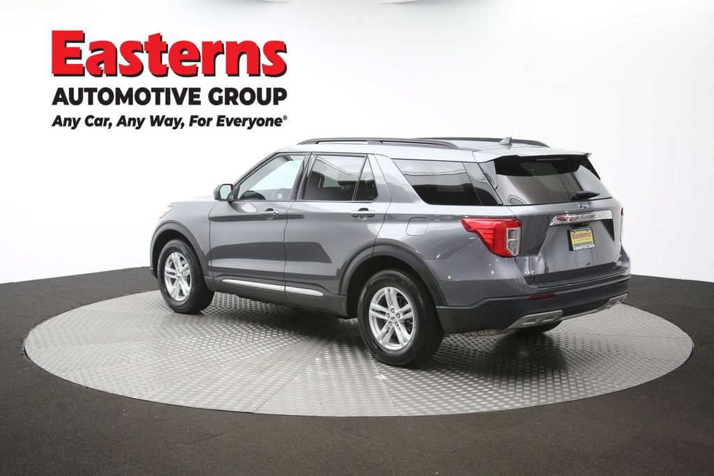 Used 2023 Ford Explorer XLT w/ Equipment Group 202A AWD/4WD image 63