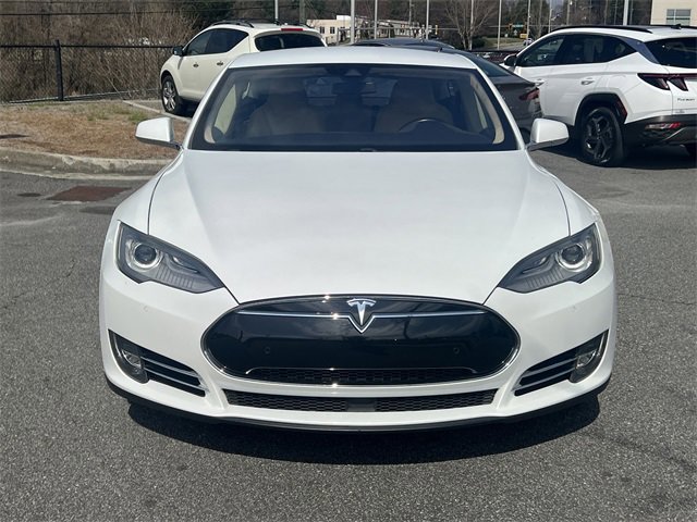 Used 2015 Tesla Model S 85 image 2