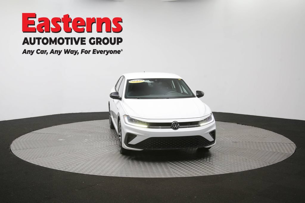 Used 2025 Volkswagen Jetta Sport FWD image 50