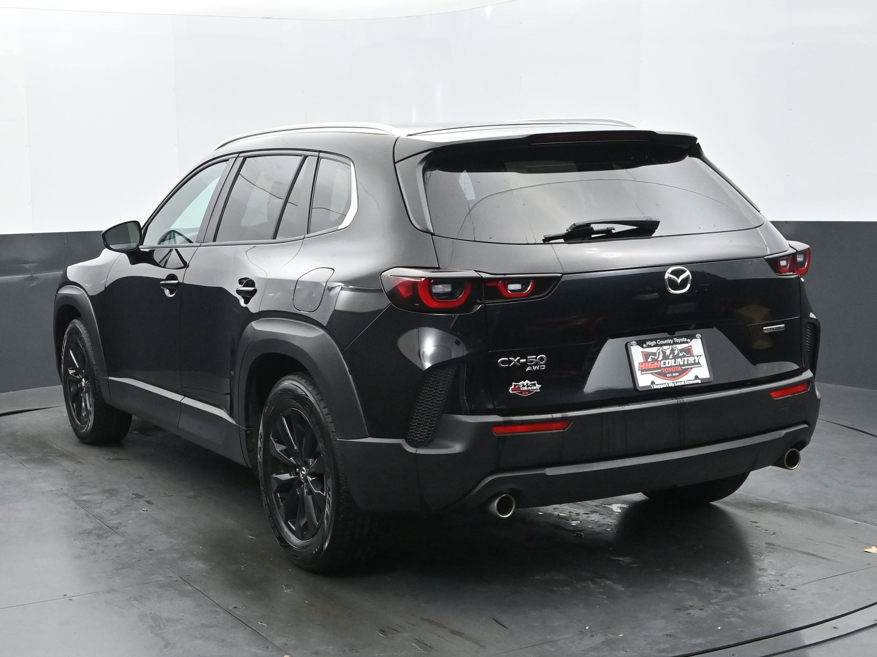 Used 2024 MAZDA CX-50 AWD 2.5 S w/ Preferred Package image 4
