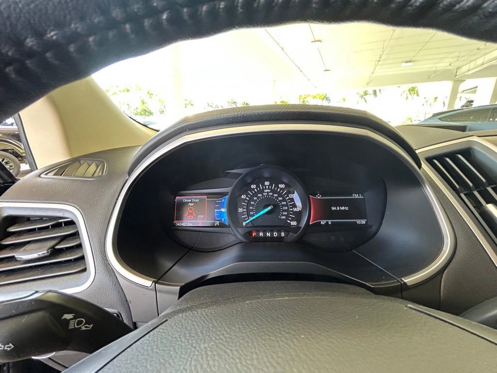 Used 2020 Ford Edge SEL w/ Cold Weather Package FWD image 38