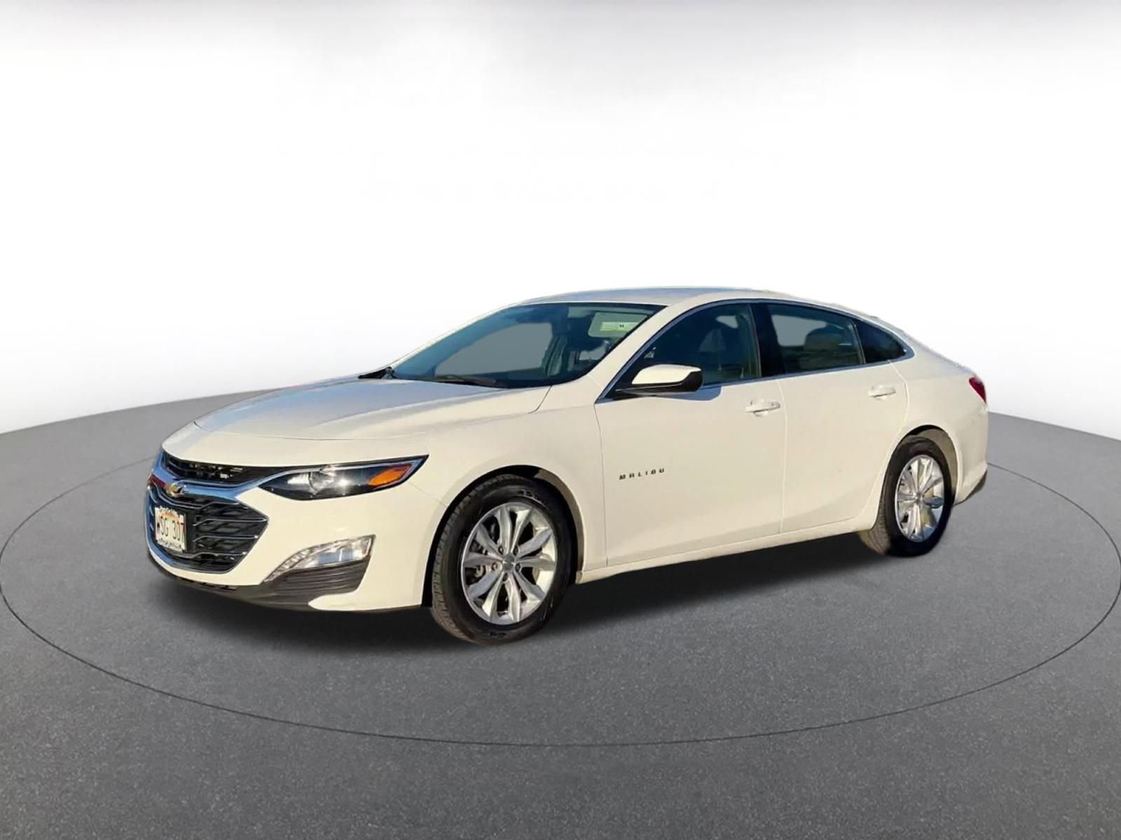 Used 2023 Chevrolet Malibu LT w/ Driver Confidence Package image 7