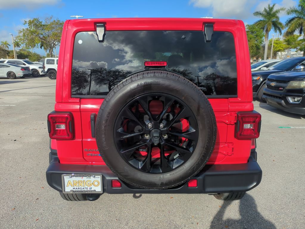 Used 2025 Jeep Wrangler Unlimited Sahara image 7