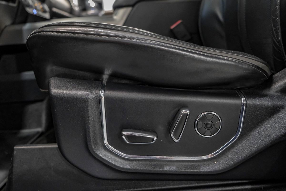 Used 2017 Ford F250 Platinum w/ Platinum Ultimate Package image 34