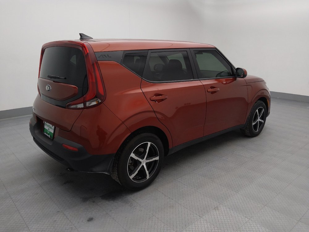 Used 2021 Kia Soul LX image 9