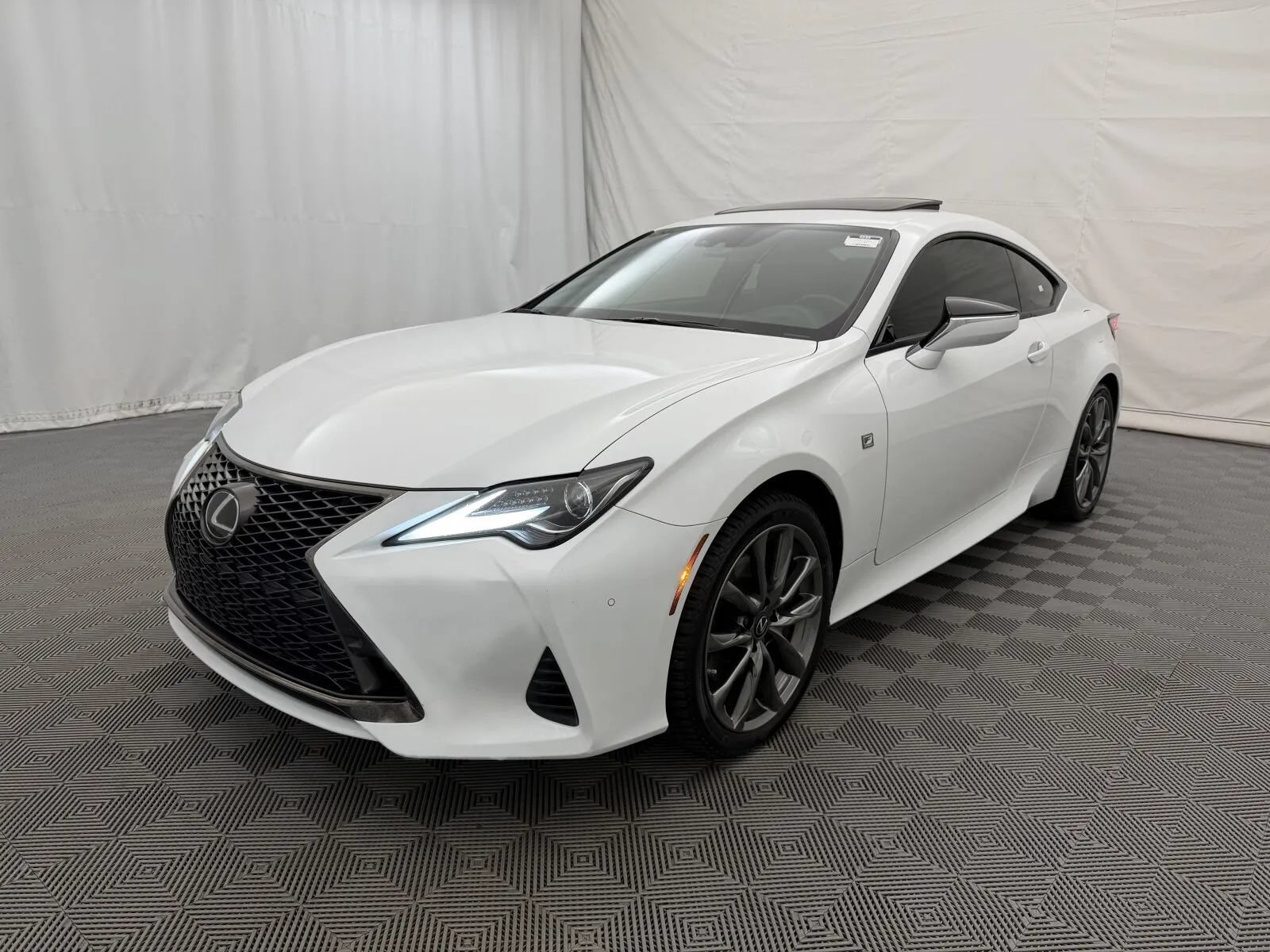 Used 2022 Lexus RC 350 F Sport w/ Accessory Package AWD/4WD image 2