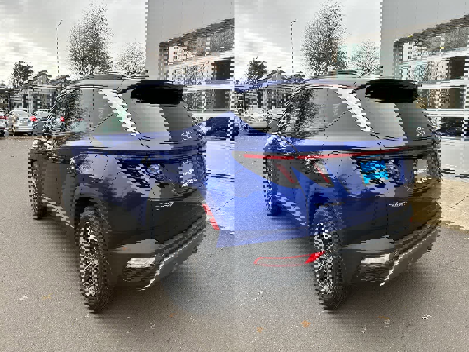 Used 2023 Hyundai Tucson Limited w/ Cargo Package image 3