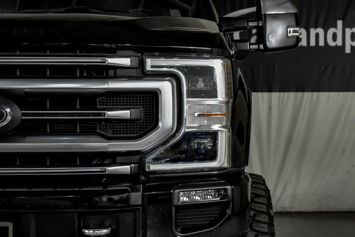 Used 2021 Ford F350 Platinum w/ Tremor Off-Road Package AWD/4WD image 42